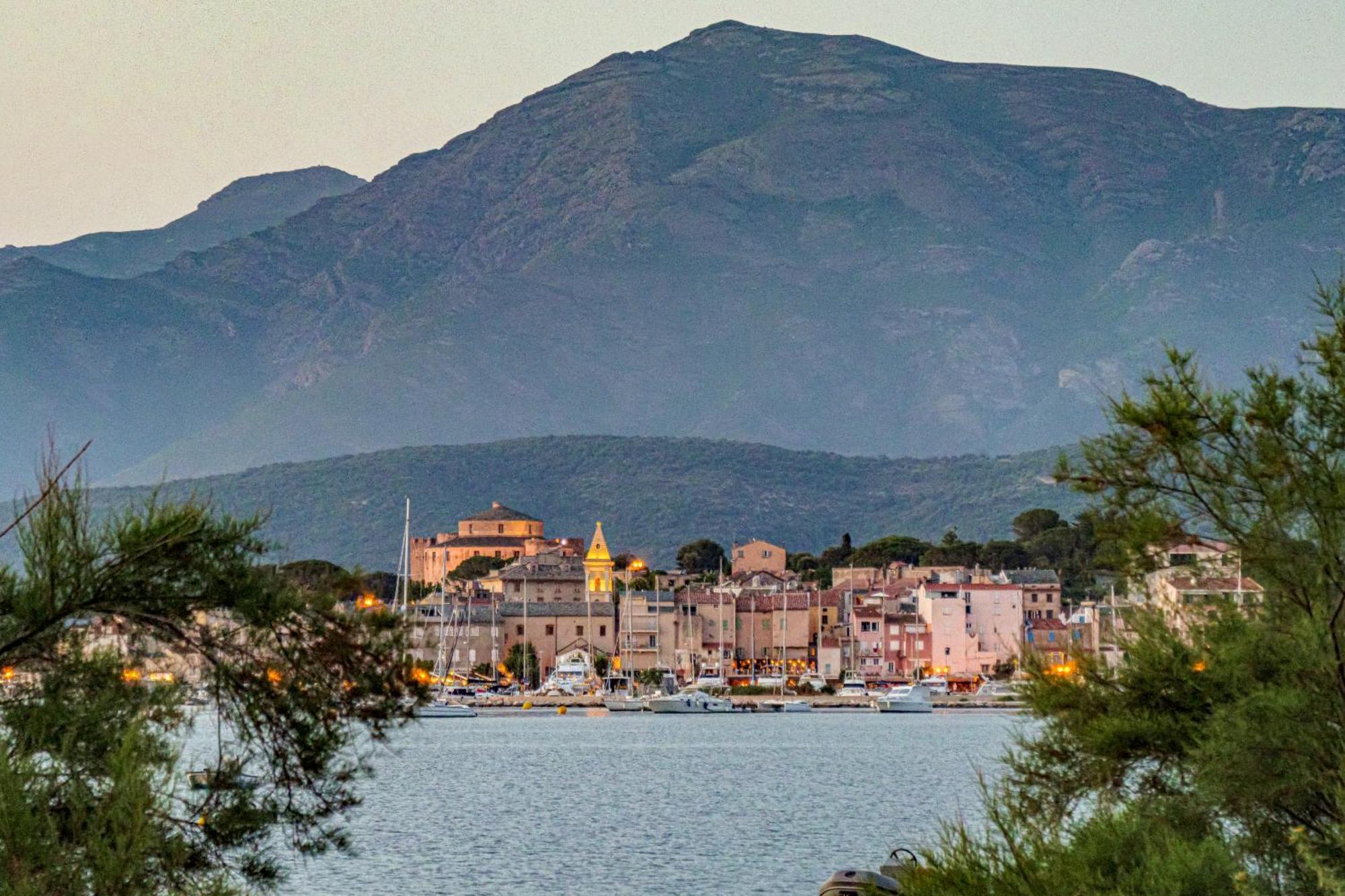 Hotel U Pezzo Saint-Florent  Exteriér fotografie